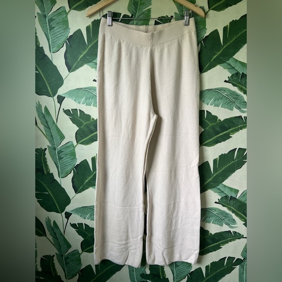 Boutique Cream Knit Loungewear Set Long Sleeve Top and Pants Size L - Picture 9 of 11